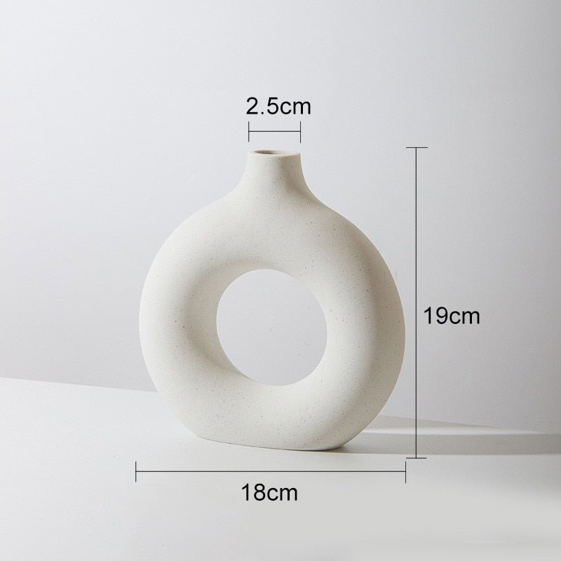 Nordic Ceramic Vase – Minimalist Flower Vase for Modern Home Decor